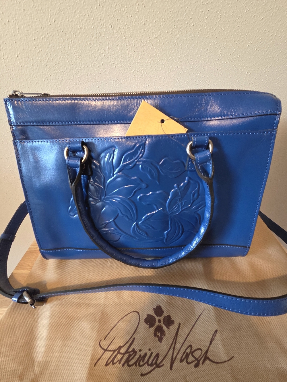 NWT Patricia Nash Floral Tooled Leather Handbag